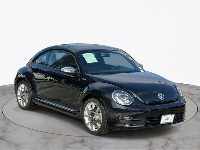 2013 Volkswagen Beetle 2.5L Fender Edition