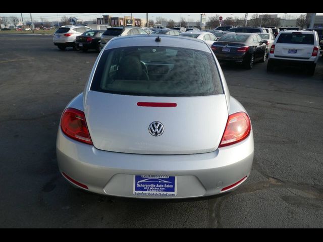 2013 Volkswagen Beetle 2.5L Navigation