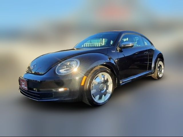 2013 Volkswagen Beetle 2.5L Fender Edition