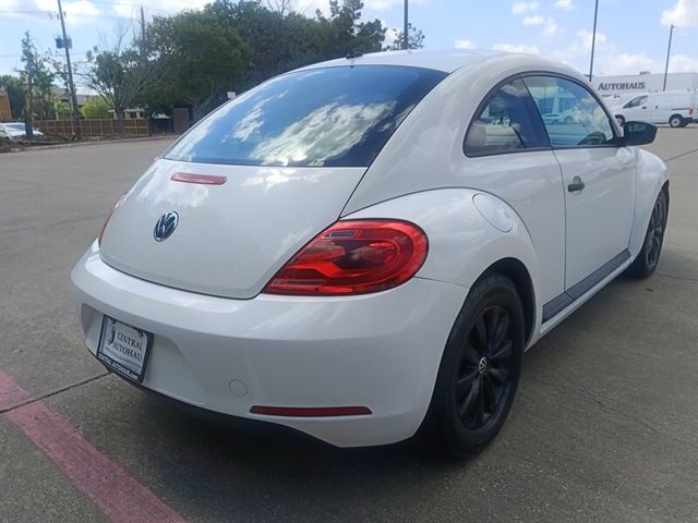 2013 Volkswagen Beetle 2.5L Entry