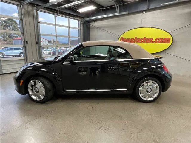 2013 Volkswagen Beetle 2.5L Navigation