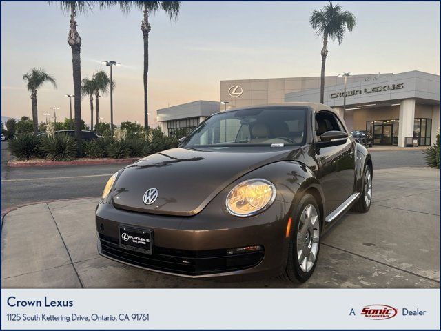 2013 Volkswagen Beetle 2.5L Navigation