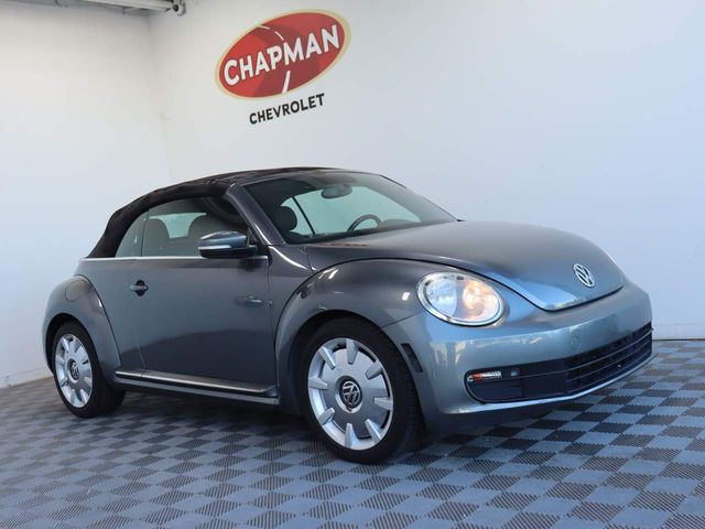 2013 Volkswagen Beetle 2.5L Navigation