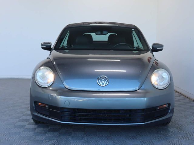 2013 Volkswagen Beetle 2.5L Navigation