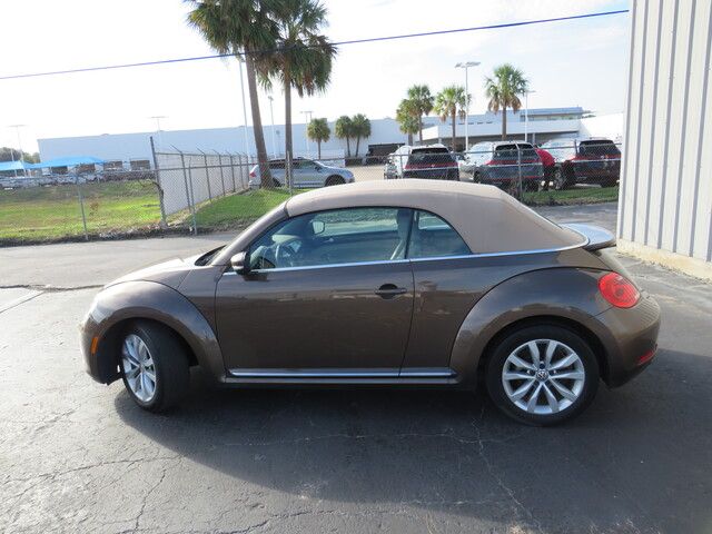 2013 Volkswagen Beetle 2.0L TDI