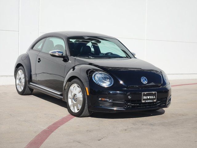 2013 Volkswagen Beetle 2.5L Fender Edition