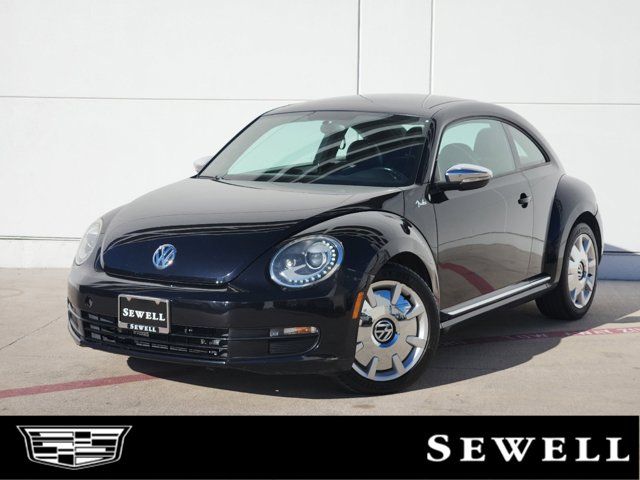 2013 Volkswagen Beetle 2.5L Fender Edition