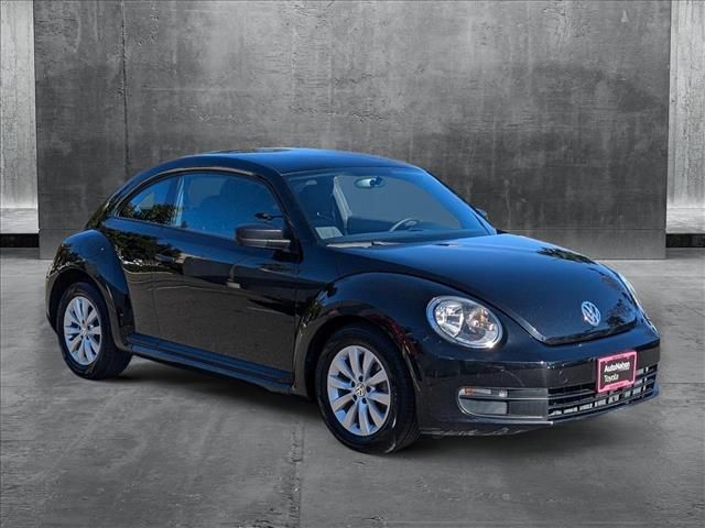 2013 Volkswagen Beetle 2.5L Entry