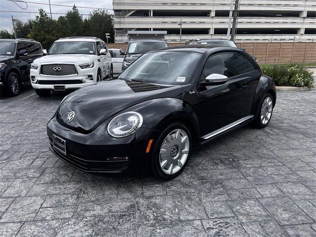 2013 Volkswagen Beetle 2.5L Fender Edition