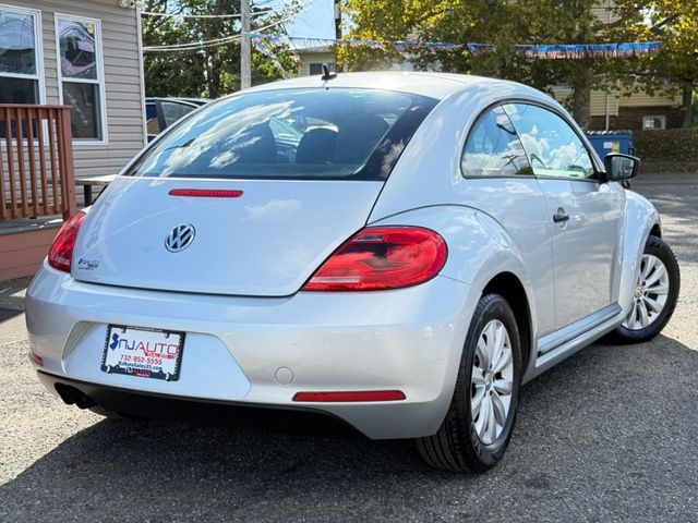 2013 Volkswagen Beetle 2.5L Entry