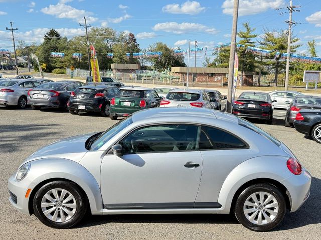 2013 Volkswagen Beetle 2.5L Entry