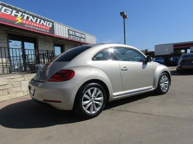 2013 Volkswagen Beetle 2.0L TDI Navigation