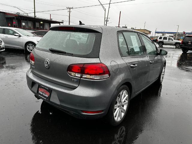 2013 Volkswagen Golf 