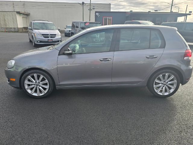 2013 Volkswagen Golf 