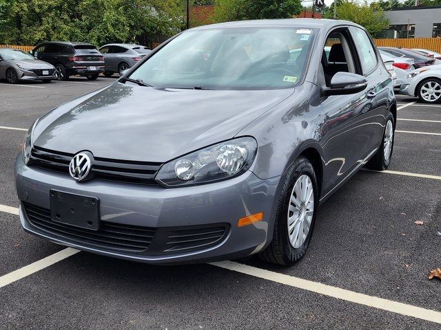 2013 Volkswagen Golf Base