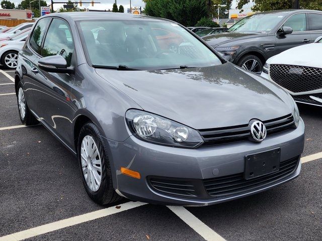 2013 Volkswagen Golf Base