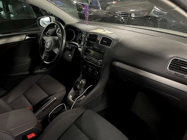 2013 Volkswagen Golf Convenience