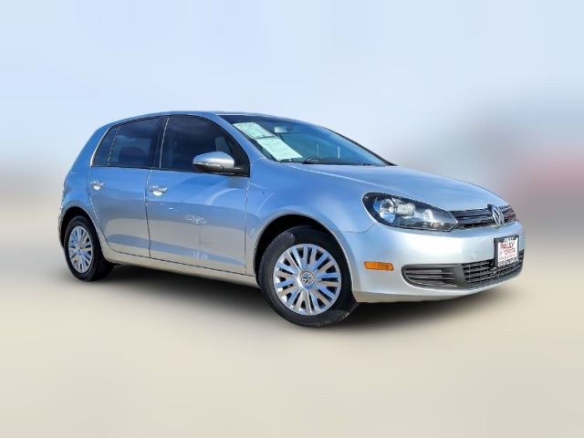 2013 Volkswagen Golf Base