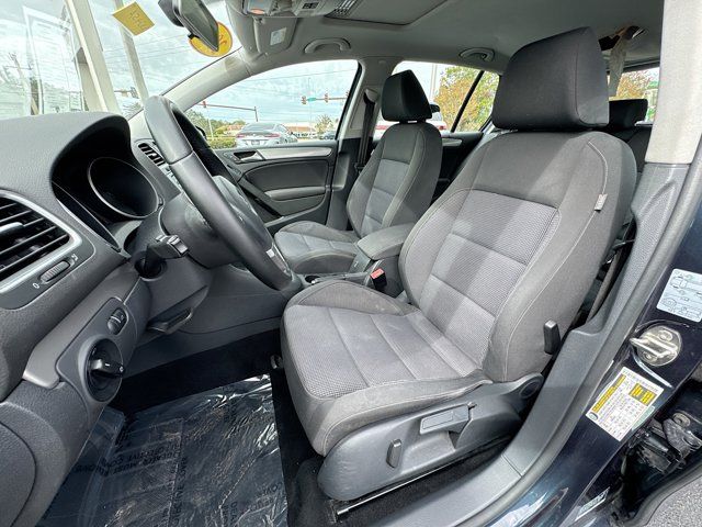 2013 Volkswagen Golf Convenience