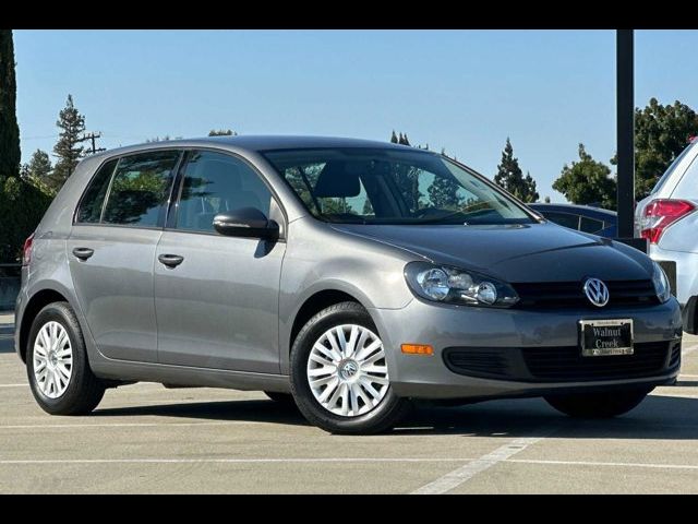 2013 Volkswagen Golf Base