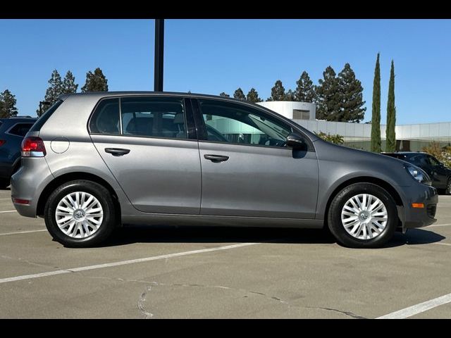 2013 Volkswagen Golf Base