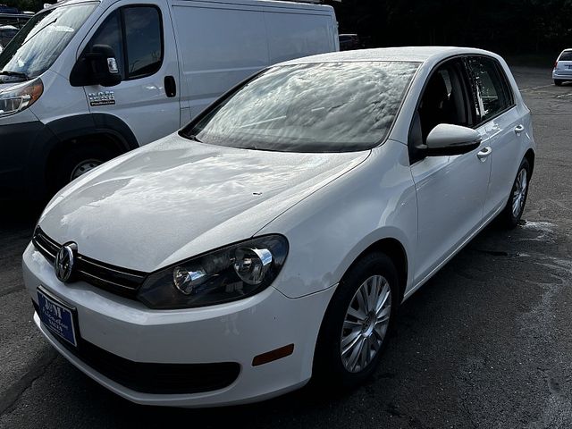 2013 Volkswagen Golf Base