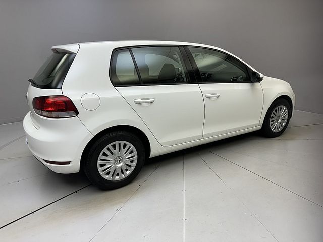 2013 Volkswagen Golf Base