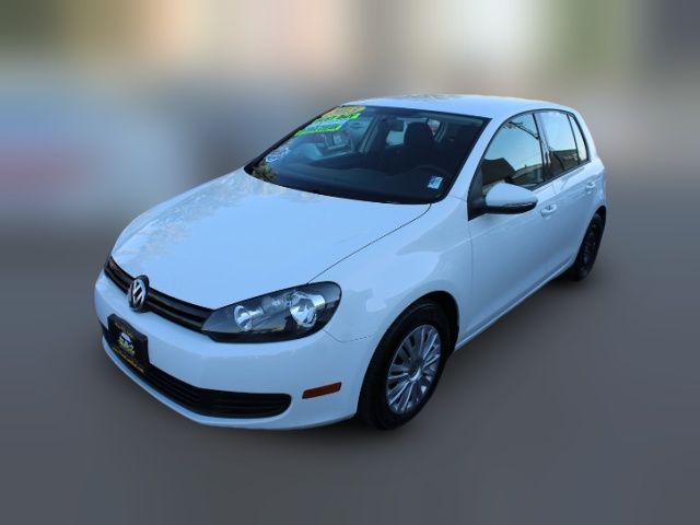 2013 Volkswagen Golf Base