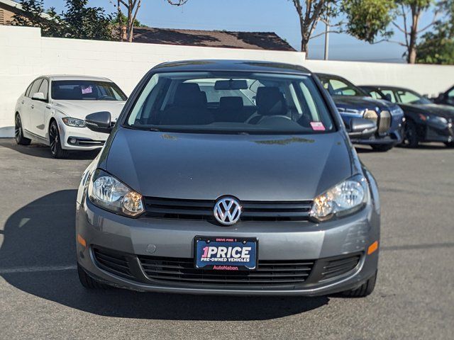 2013 Volkswagen Golf Base