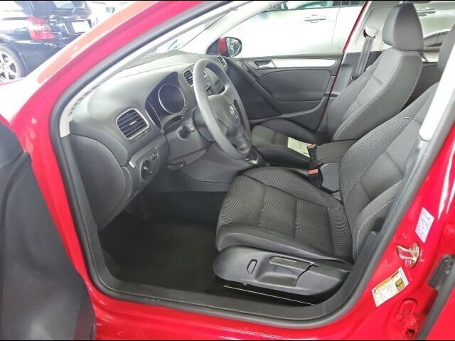 2013 Volkswagen Golf Base