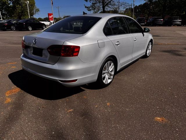 2013 Volkswagen GLI Base