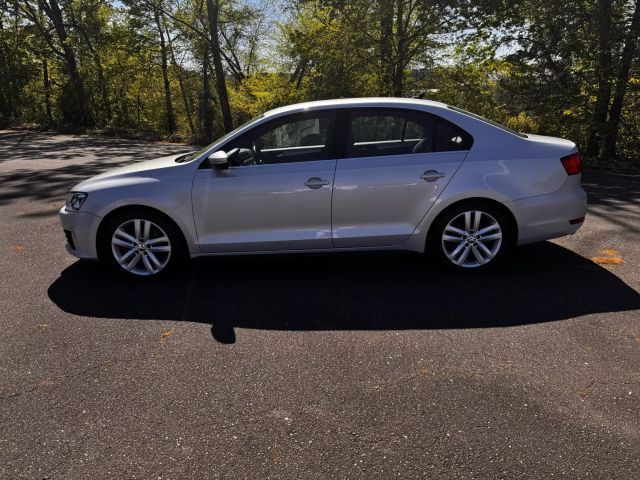 2013 Volkswagen GLI Base