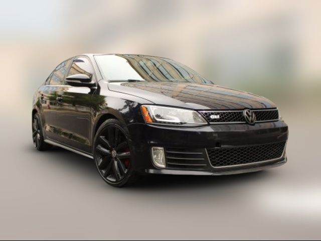 2013 Volkswagen GLI Autobahn Navigation