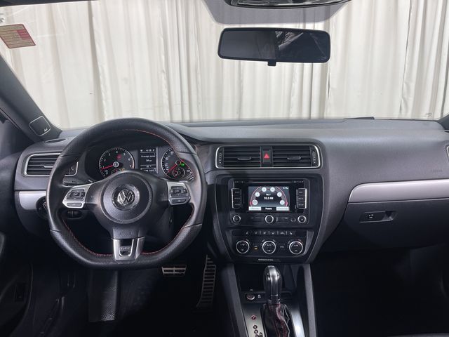 2013 Volkswagen GLI Autobahn Navigation