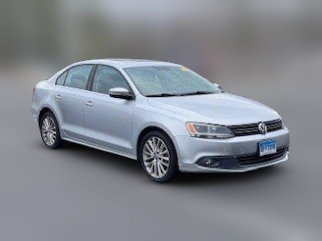 2013 Volkswagen Jetta SEL Navigation