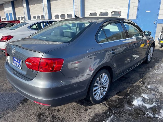 2013 Volkswagen Jetta TDI Premium Navigation