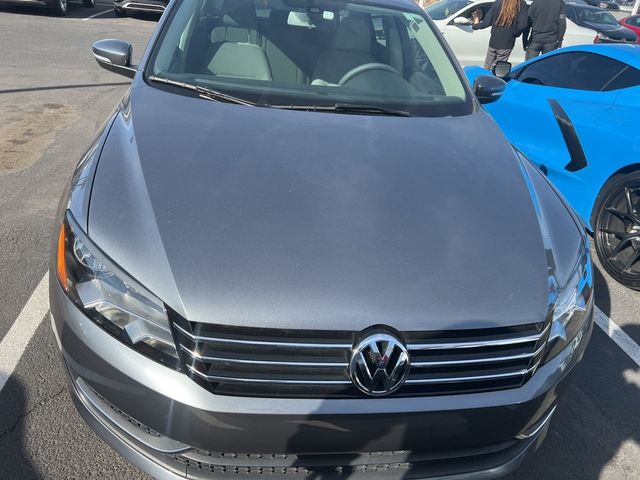 2013 Volkswagen Passat S