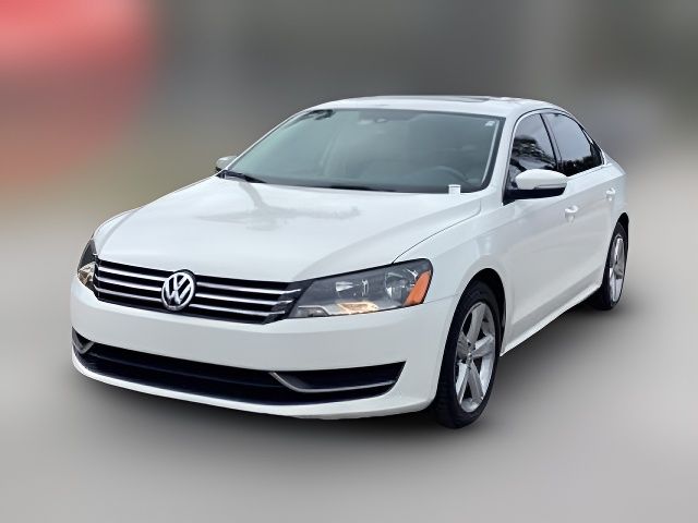 2013 Volkswagen Passat SE