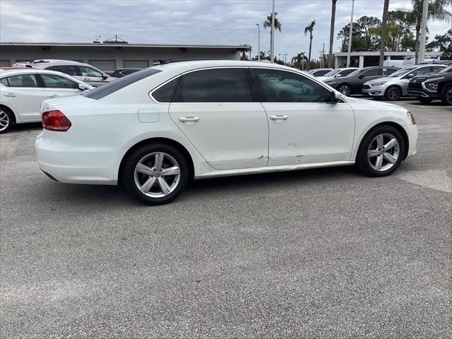 2013 Volkswagen Passat SE