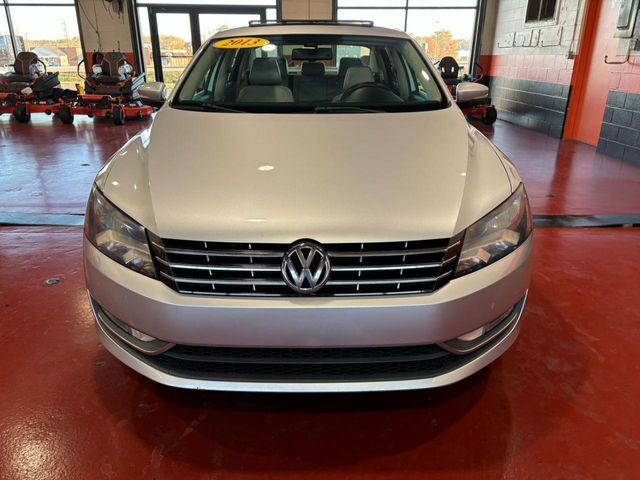 2013 Volkswagen Passat SEL Premium