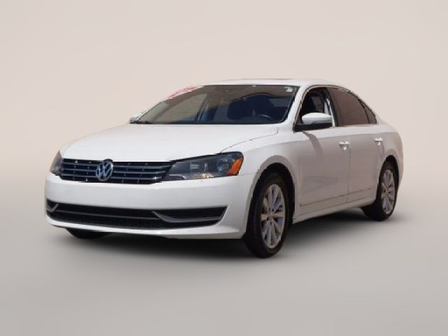 2013 Volkswagen Passat SEL