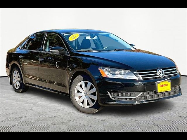 2013 Volkswagen Passat S