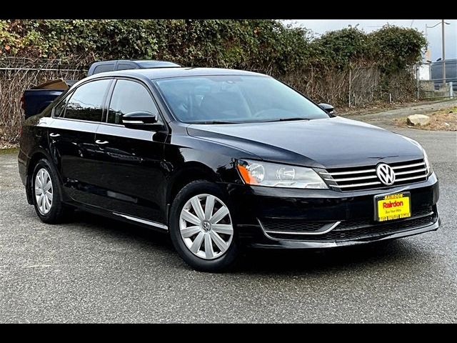 2013 Volkswagen Passat S