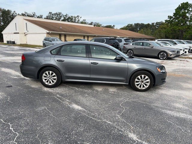 2013 Volkswagen Passat S Appearance