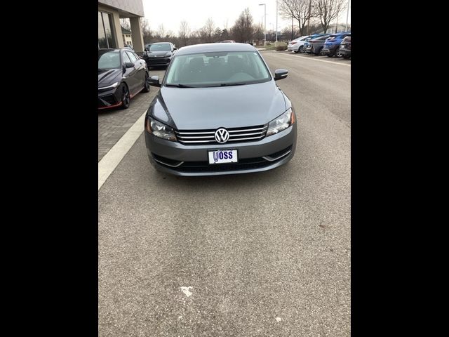 2013 Volkswagen Passat S