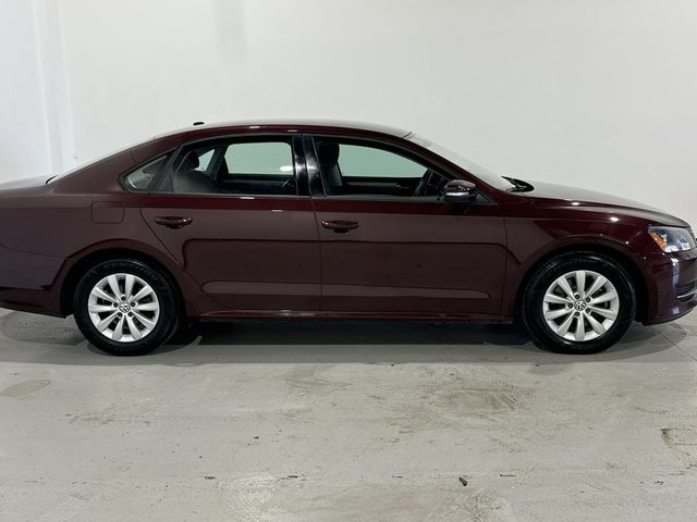 2013 Volkswagen Passat S Appearance