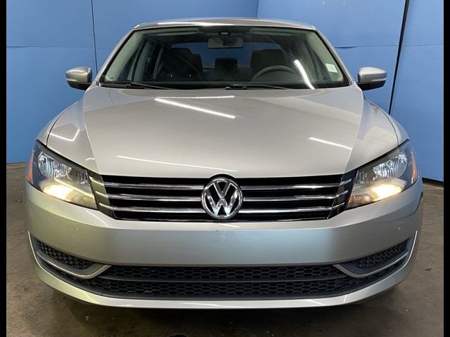 2013 Volkswagen Passat S Appearance