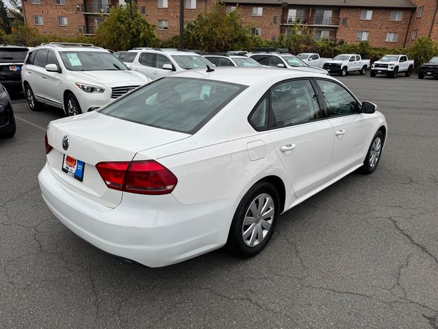 2013 Volkswagen Passat S