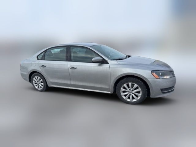 2013 Volkswagen Passat S Appearance