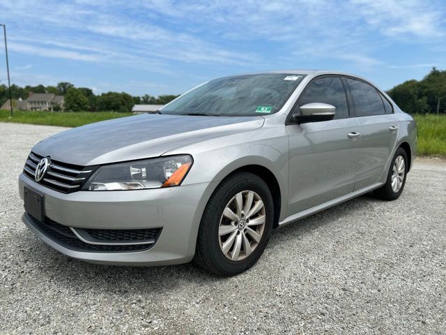 2013 Volkswagen Passat S Appearance